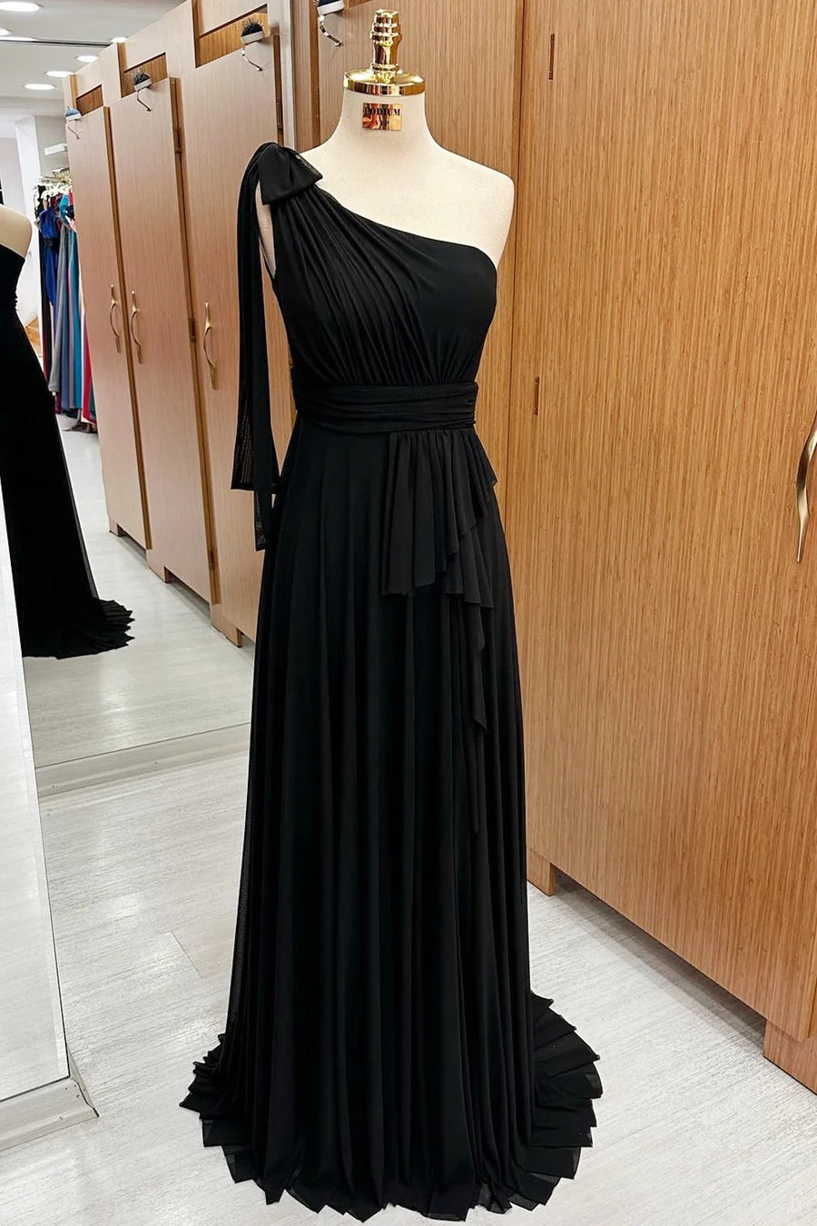 Vestido de dama de honor de gasa con un solo hombro y corte A para fiesta